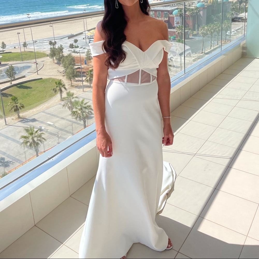 Wedding dress